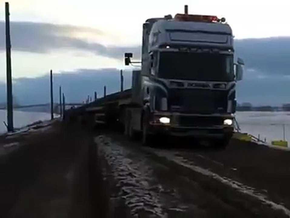 Bu Tıra Bak Bak Bitmiyor!!!!