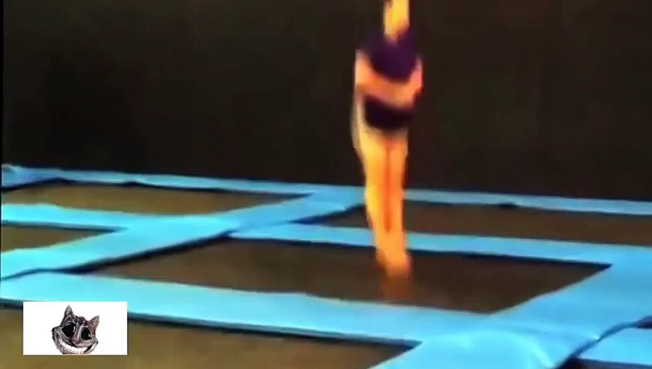 EPIC GIRLS FAIL COMPILATION- AUGUST 2014!_9