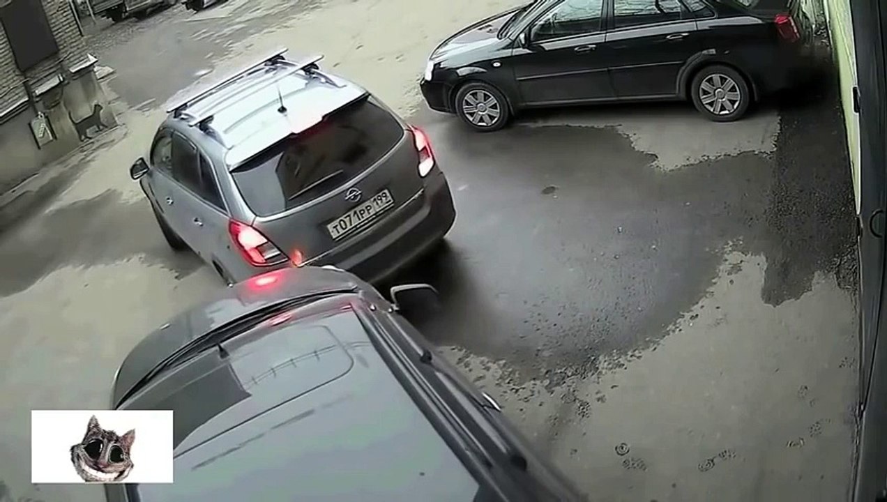 EPIC GIRLS FAIL COMPILATION- AUGUST 2014!_26