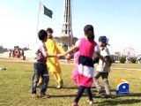 Lahore: People jubilant over Pakistan Day-Geo Reports-23 Mar 2015