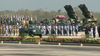 Le Pakistan tient sa première parade militaire depuis 7 ans
