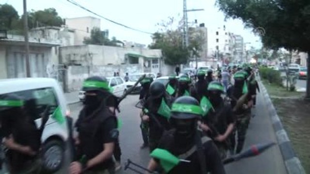 Kassam Tugayları, Askeri Geçit Töreni Düzenledi