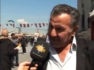 Çocukla sucuğu karıştıran adam