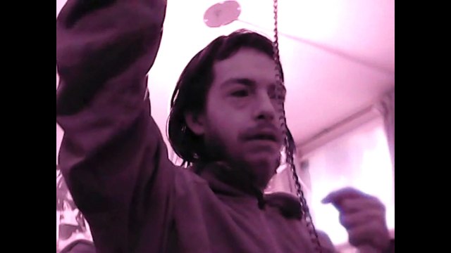 The American Historic Society's Kansas City Railroad Pocket Watch requires batteries, deceptively advertises as not needing any batteries!