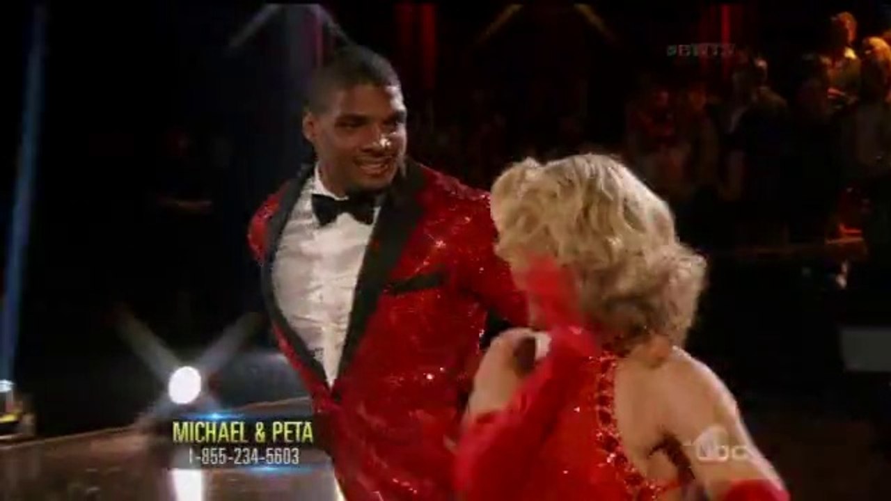 Michael Sam & Peta Murgatroyd - Foxtrot