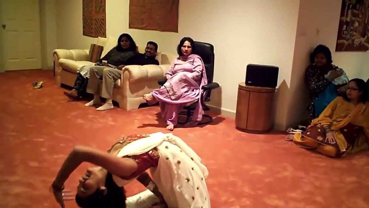 DHOOM Awesome Dance - Piyaaa aaa Jaaa