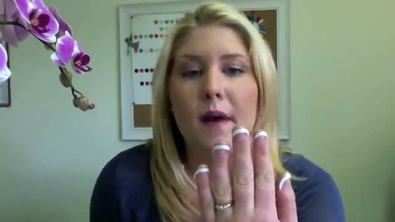 Easy Guide to Create the French Tips with Couture Gel Nail Polish