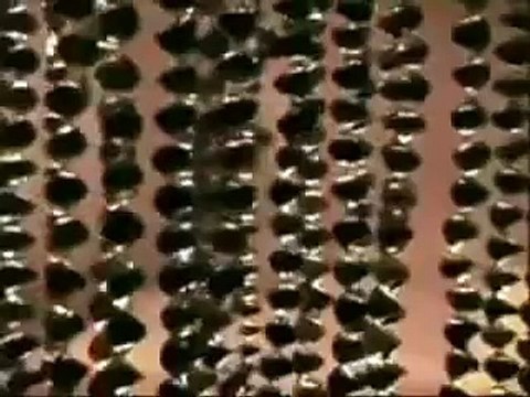 Chubby Checker - Let's Twist Again (lyrics)