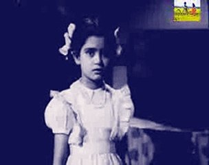 PINJIRA BANAILAM ASHAY JATAN KORIYA RE SHYAMAL MITRA  GAYATRI BASU