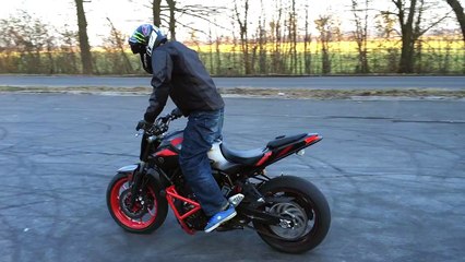 Yamaha mt07 show time