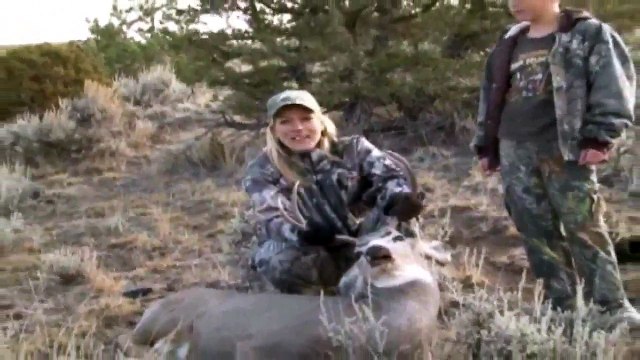 Film It Yourself Archery Mule Deer Hunt POV - Solvid FIY