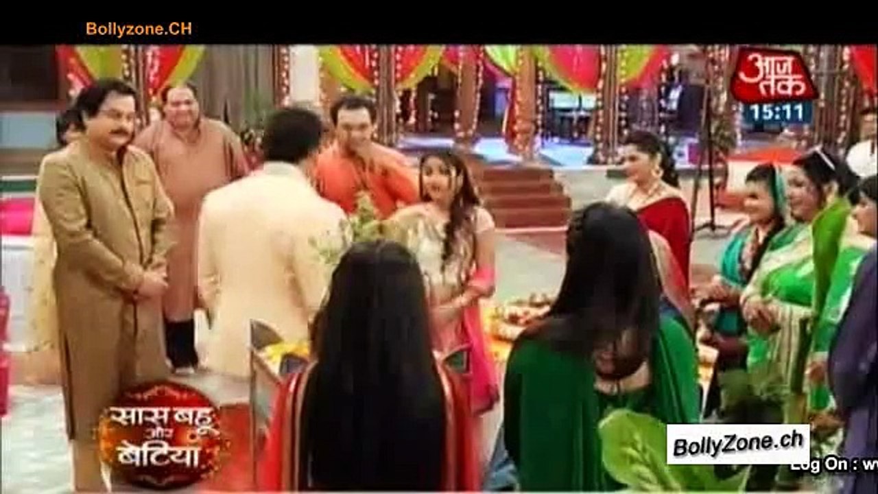 LD-Radha Ke Sangeet Ke Rang Mein Pada Bhang!! - Mere Rang Mein Rangnewali - 24th March 2015