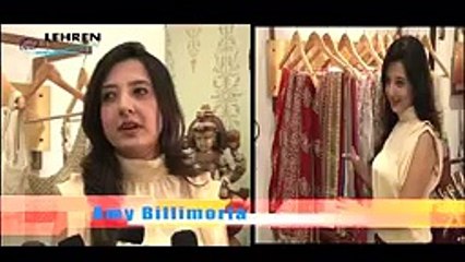 Falguni Pathak's First Look for Dandiya 2013.mp4