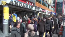 Van Nevruz Tatilinde İranlılar Van'a Akın Etti