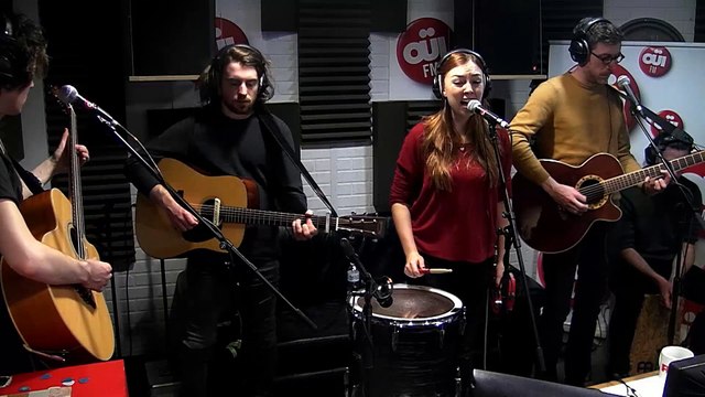 Shake Shake Go - Doors to Heaven - Session Acoustique OÜI FM