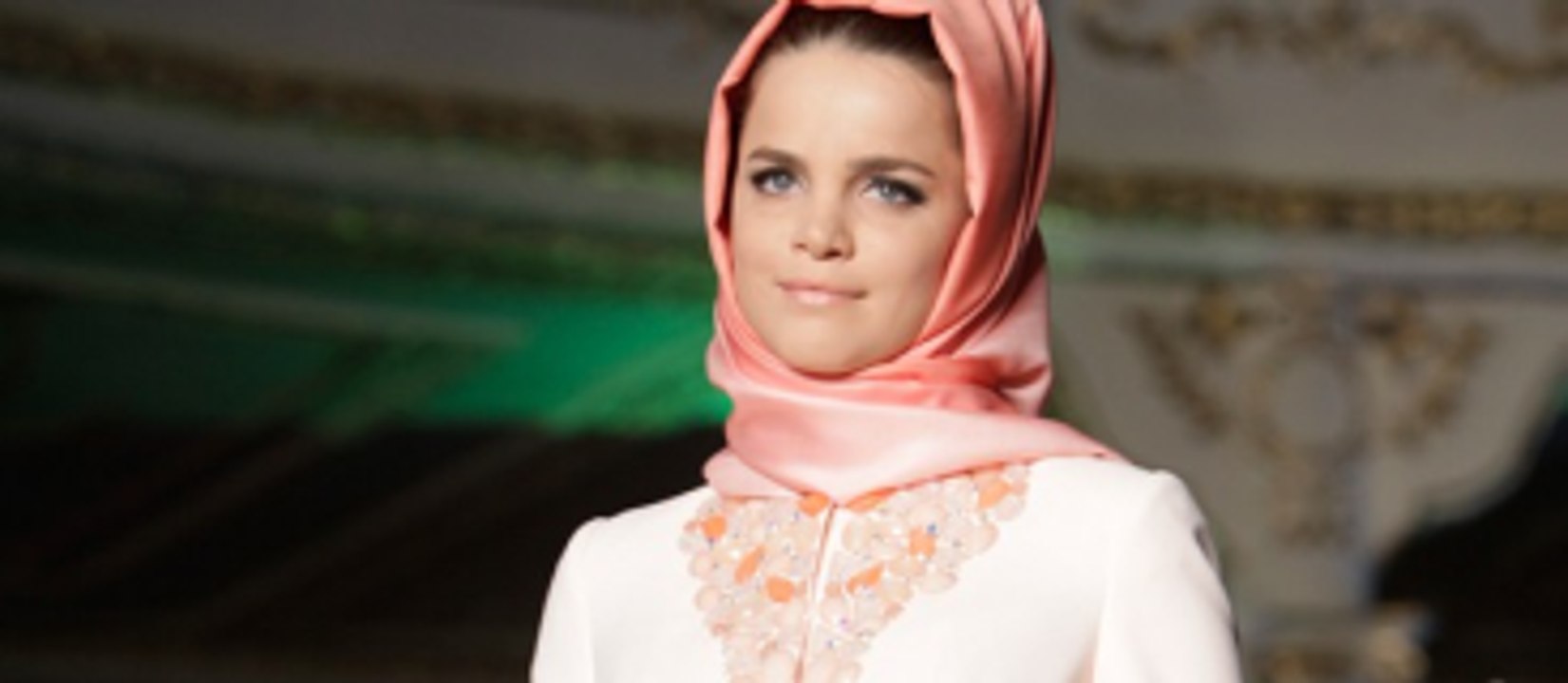 Erdoğan-Arınç Gerginliğine Tuğçe Kazaz Yorumu: Araya Girmeyeceğim