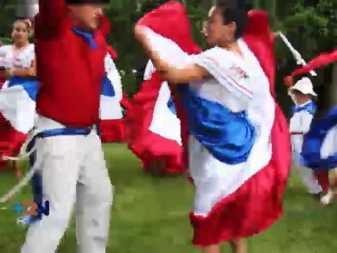 Ticos en Estados Unidos recuerdan su país con bailes típicos