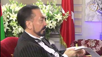 Niran Ünsal’ın dindar olması çok güzel