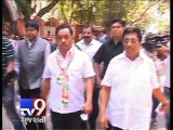 Bandra Bypoll - Congress leader Narayan Rane files nomination papers - Tv9 Gujarati