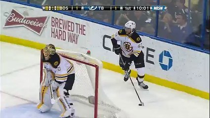 Gotta See It Stamkos drops gloves with Marchand
