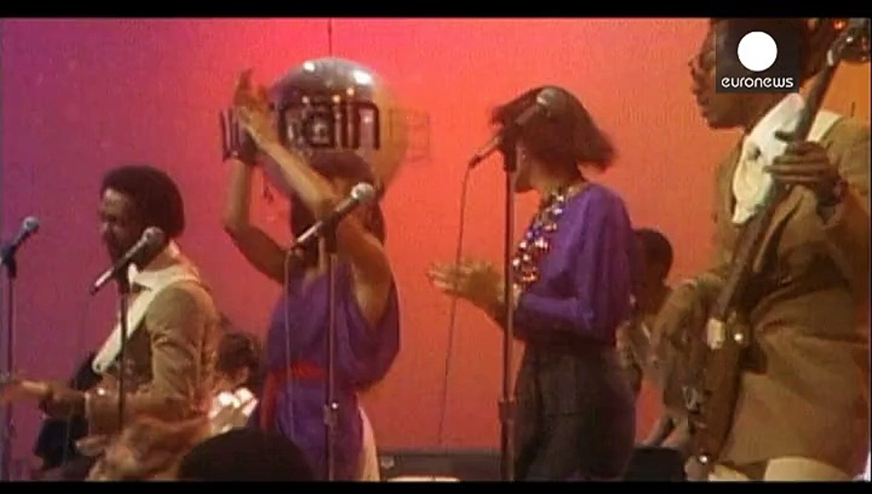 Nile Rodgers ve "Chic" geri döndü