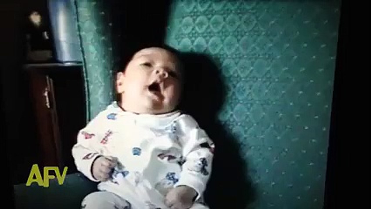 Babies 1st Sneeze