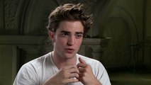 'The Twilight Saga: New Moon' Robert Pattinson Interview