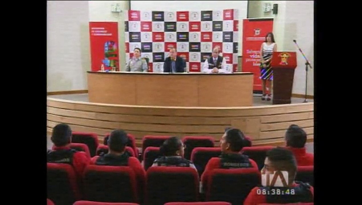 El ECU-911 y el Cuerpo de Bomberos impulsan planes de prevención