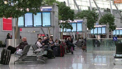 Crash A320: "Une journée noire pour le transport aérien"