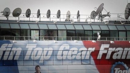 Des témoins auraient aperçu le Stig sur le toit d'un immeuble.