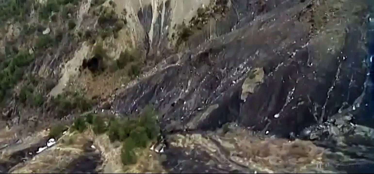 Debris Site German Wings Airbus Aerial Pictures Debris #GermanWings Airbus A320 #germanwings