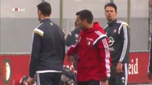 24-03-2015 Van Bronckhorst; Van pupil tot hoofdtrainer bij Feyenoord