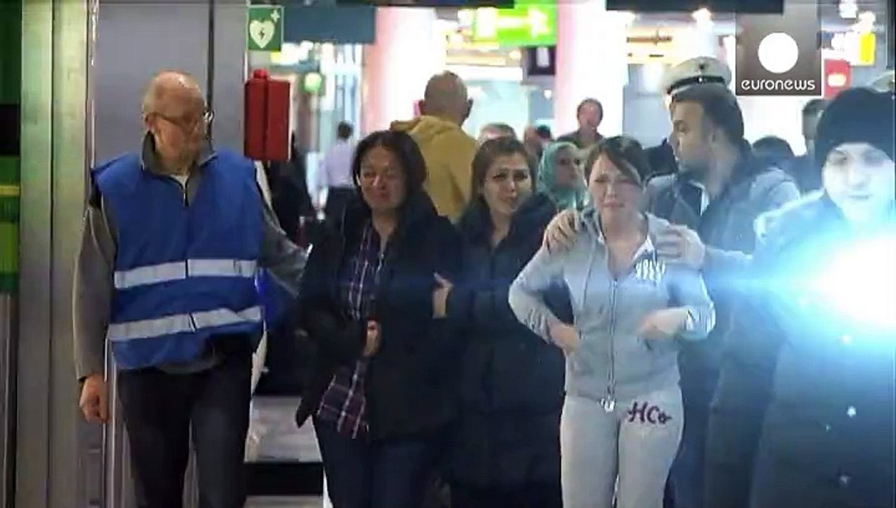Біль родичів загиблих пасажирів рейсу Барселона...
