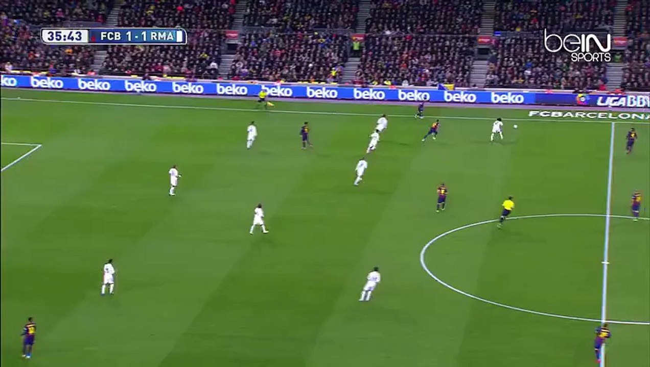 Brilliant Skill By Marcelo vs Barca