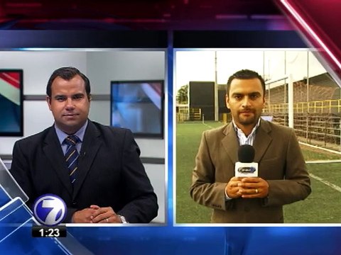 Morados consideran que gramilla del 'Coyella' no es apta para Primera División