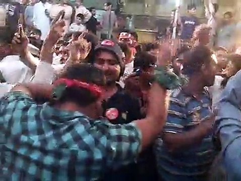 Dancing At LaL Haveli Of Shiekh Rasheed Ahmed