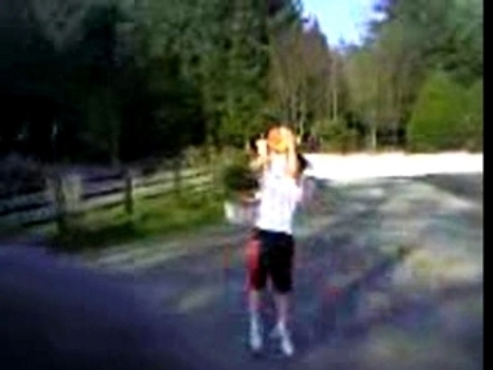 Dribbles and shoot ...