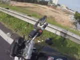 Ces motards sauvent un chien d'une mort certaine ! Chapeau les gars !