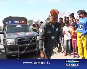 Faisalabad man pulls vehicle with moustaches