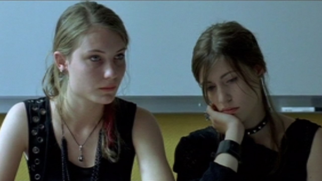 Des Filles En Noir  - Ext 1