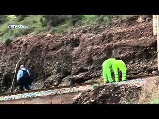 Los 56 pasajeros del tren que ha descarrilado en Almería han sido evacuados