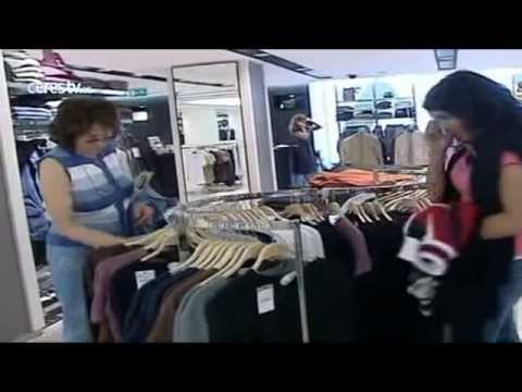 Inditex gana el 5 % más en 2014 y repartirá beneficios entre sus empleados