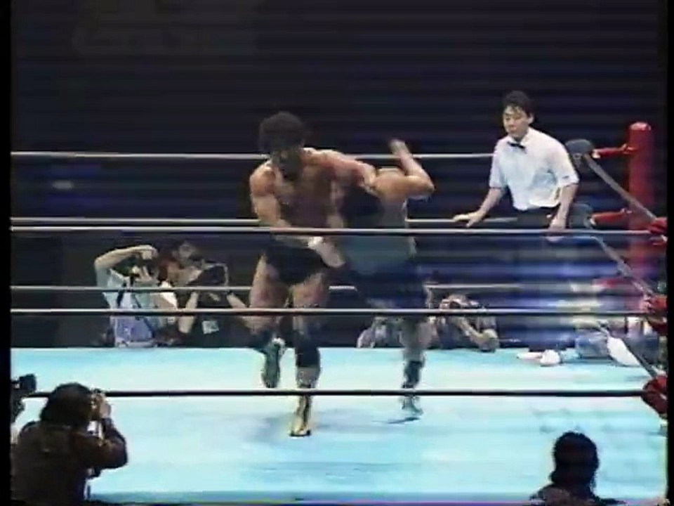 Genichiro Tenryu vs. Yoshiaki Yatsu (SWS)