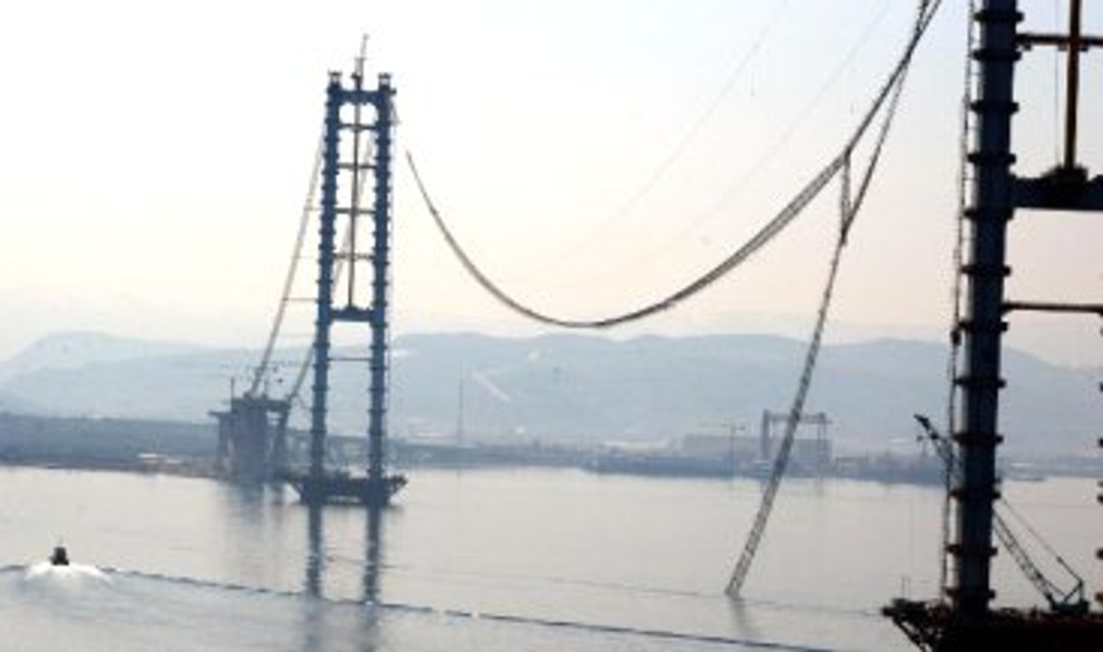 Japon Mühendisi 'Harakiri'ye Bağlantı Noktasındaki Çatlak Götürmüş