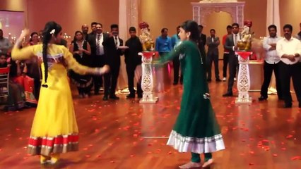 Sweet - Young Desi Girls DANCE on Wedding