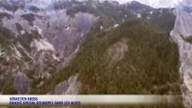 Survol de la zone du crash de l'A320 dans les Alpes