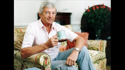 _WORLD EXCLUSIVE_ RICHIE BENAUD AXES MARK NICHOLAS & GETS ROB MOODY TO REPLACE HIM!