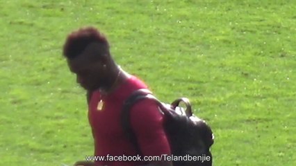 Balotelli : Une photo et...un doigt d'honneur aux fans de United