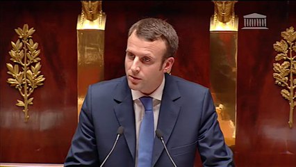 #LoiActivité : "nous reprenons notre destin en main"