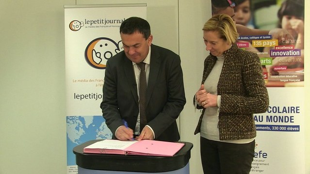 Signature d'une convention de partenariat avec Lepetitjournal.com.